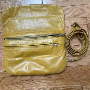 m0851 Crossbody Bag with detachable straps (real leather)